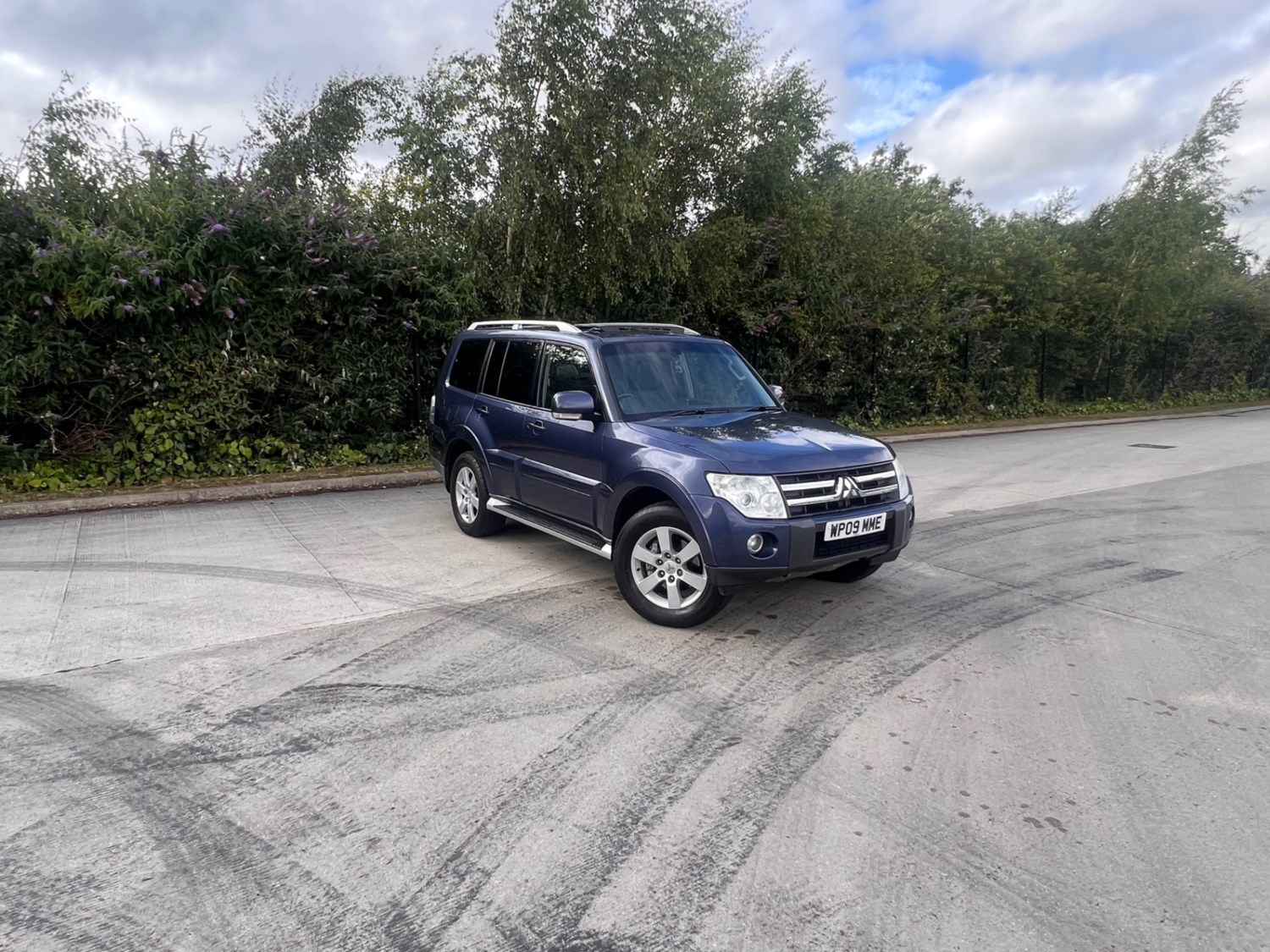 2009 Mitsubishi Shogun